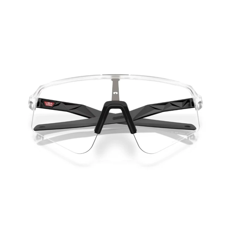 Okulary przeciwsłoneczne Oakley Sutro Lite Sweep matte clear/clear to black iridium photochromic