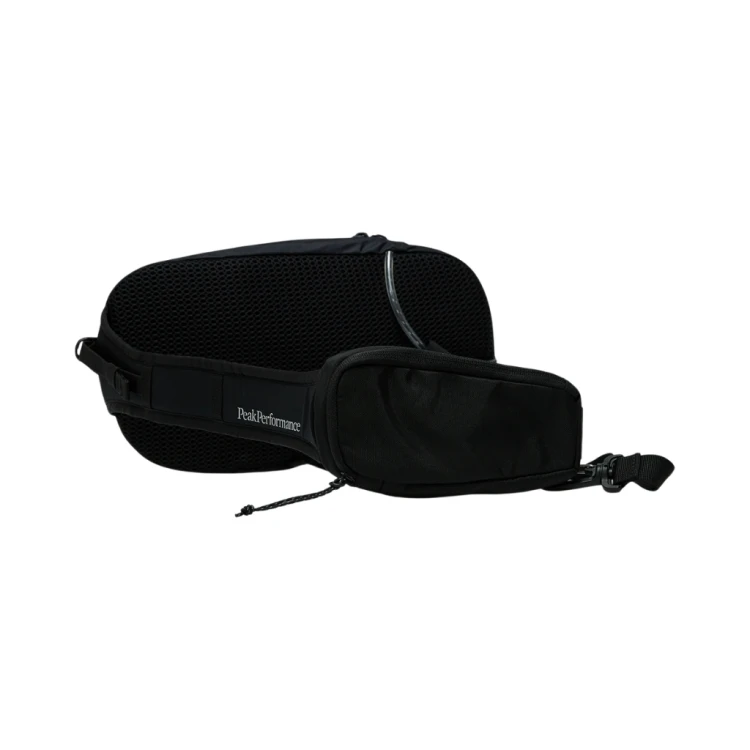 Nerka Peak Performance Outdoor Sling Bag black